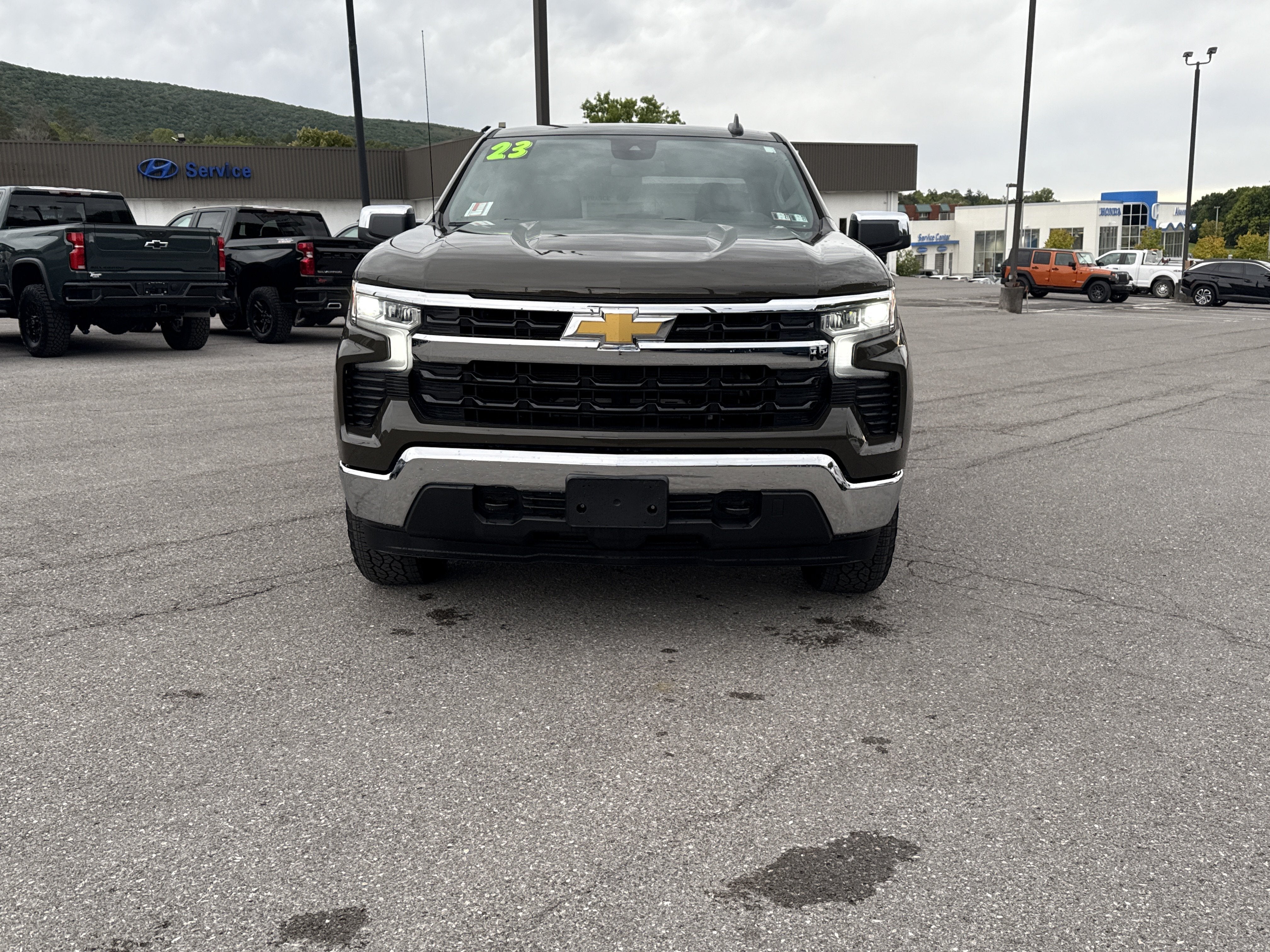 2023 Chevrolet Silverado 1500 LT