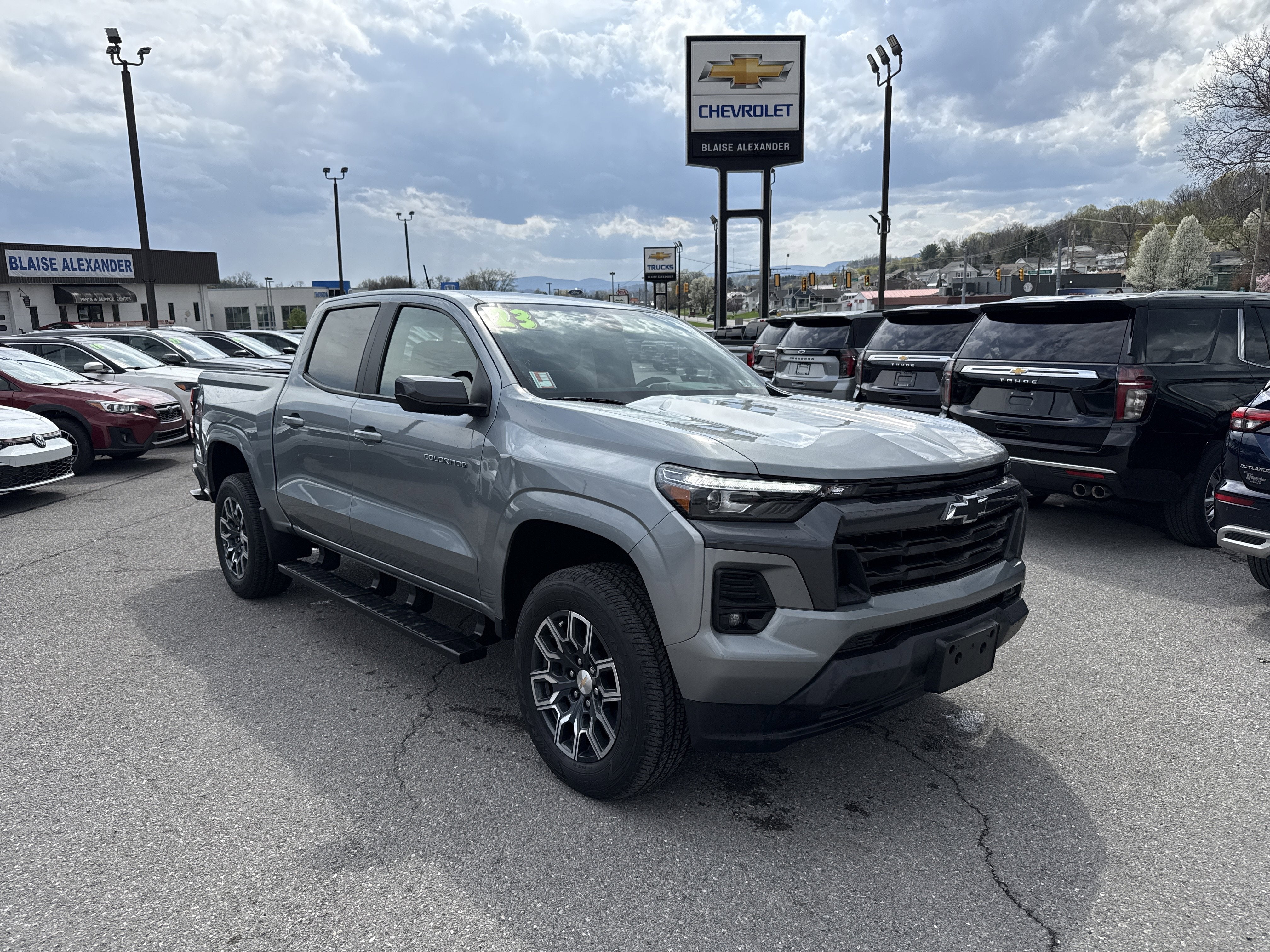 2023 Chevrolet Colorado 4WD LT