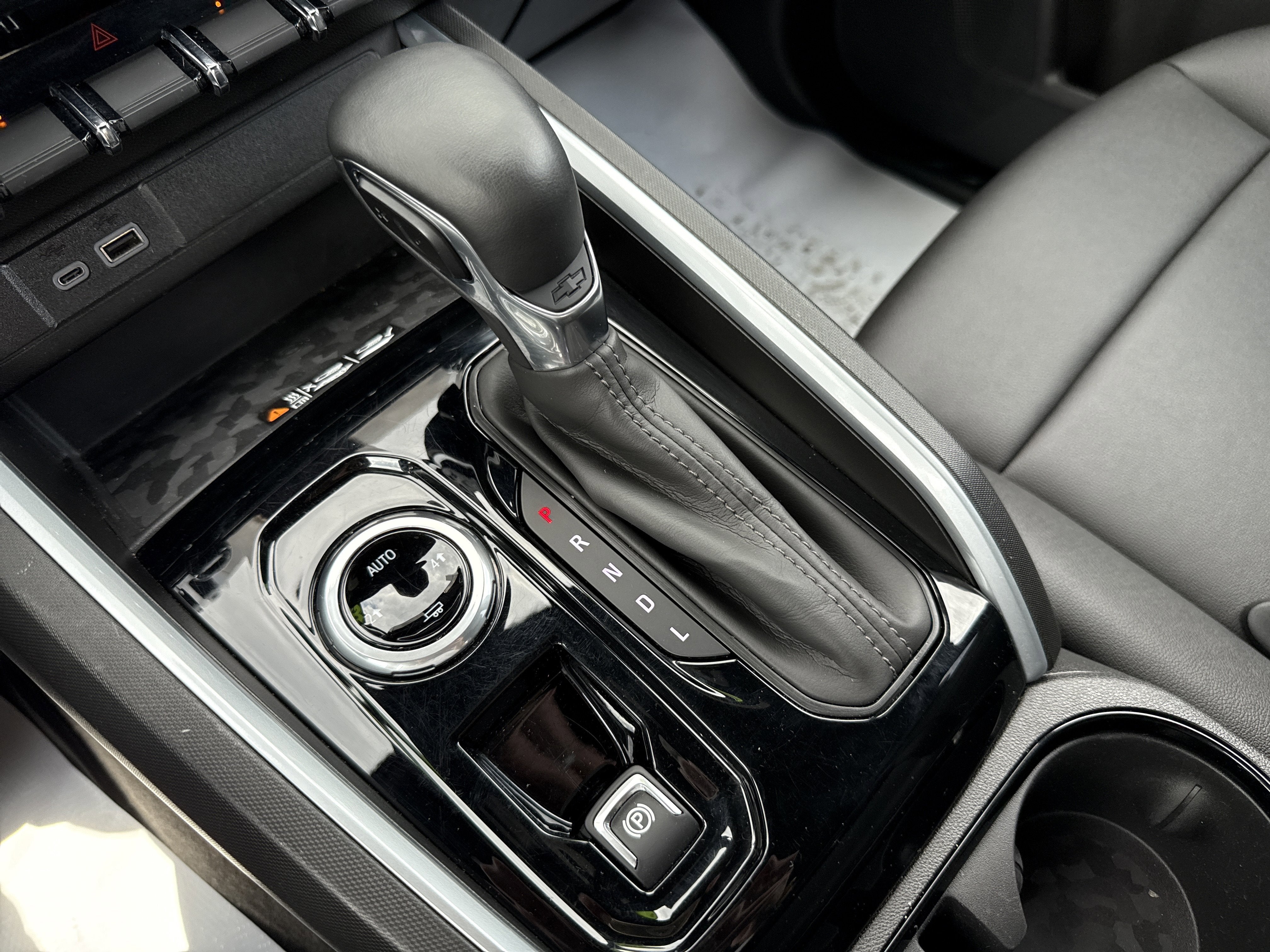 2023 Chevrolet Colorado 4WD LT