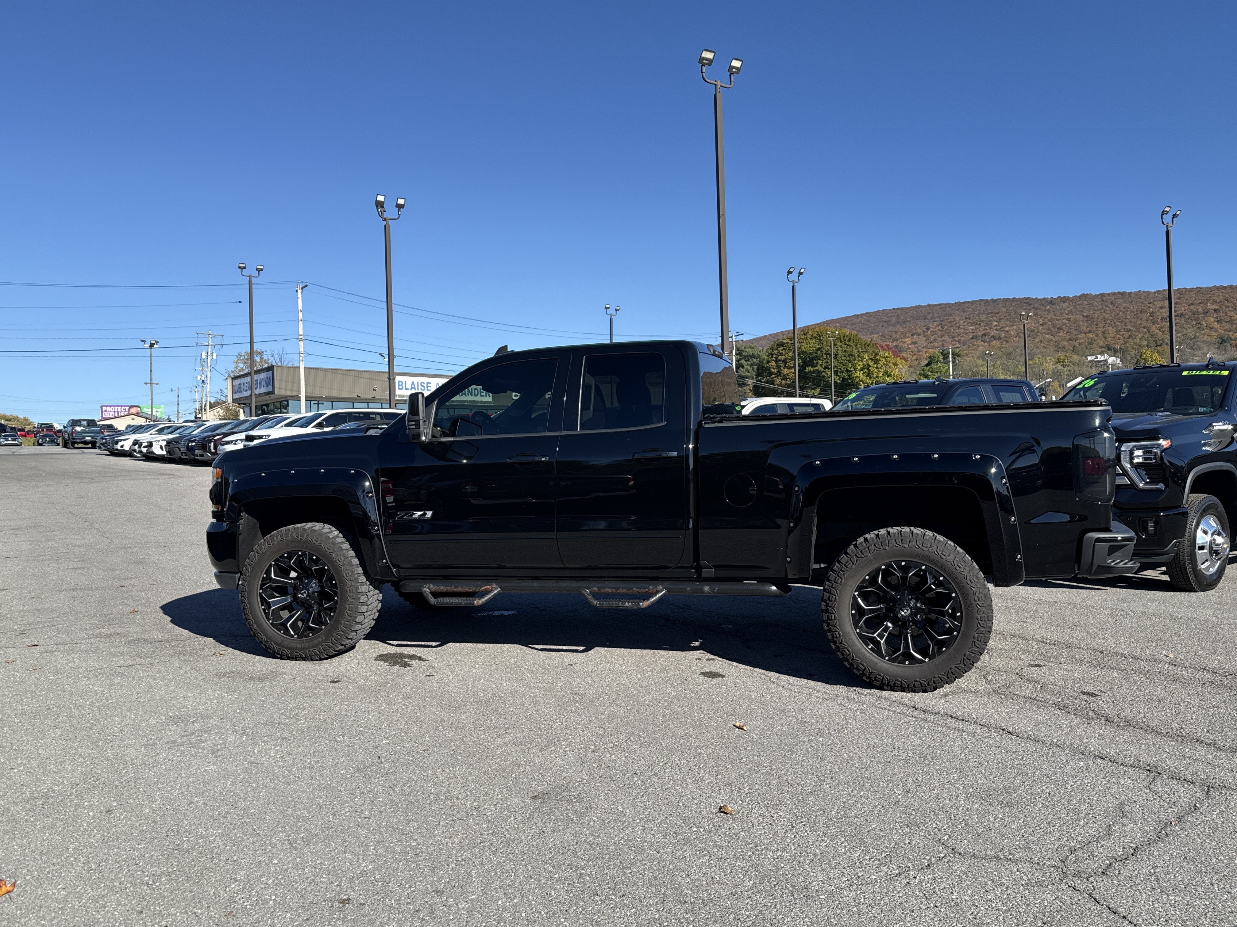 2017 Chevrolet Silverado 1500 LT