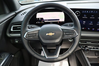 2025 Chevrolet Traverse AWD LT