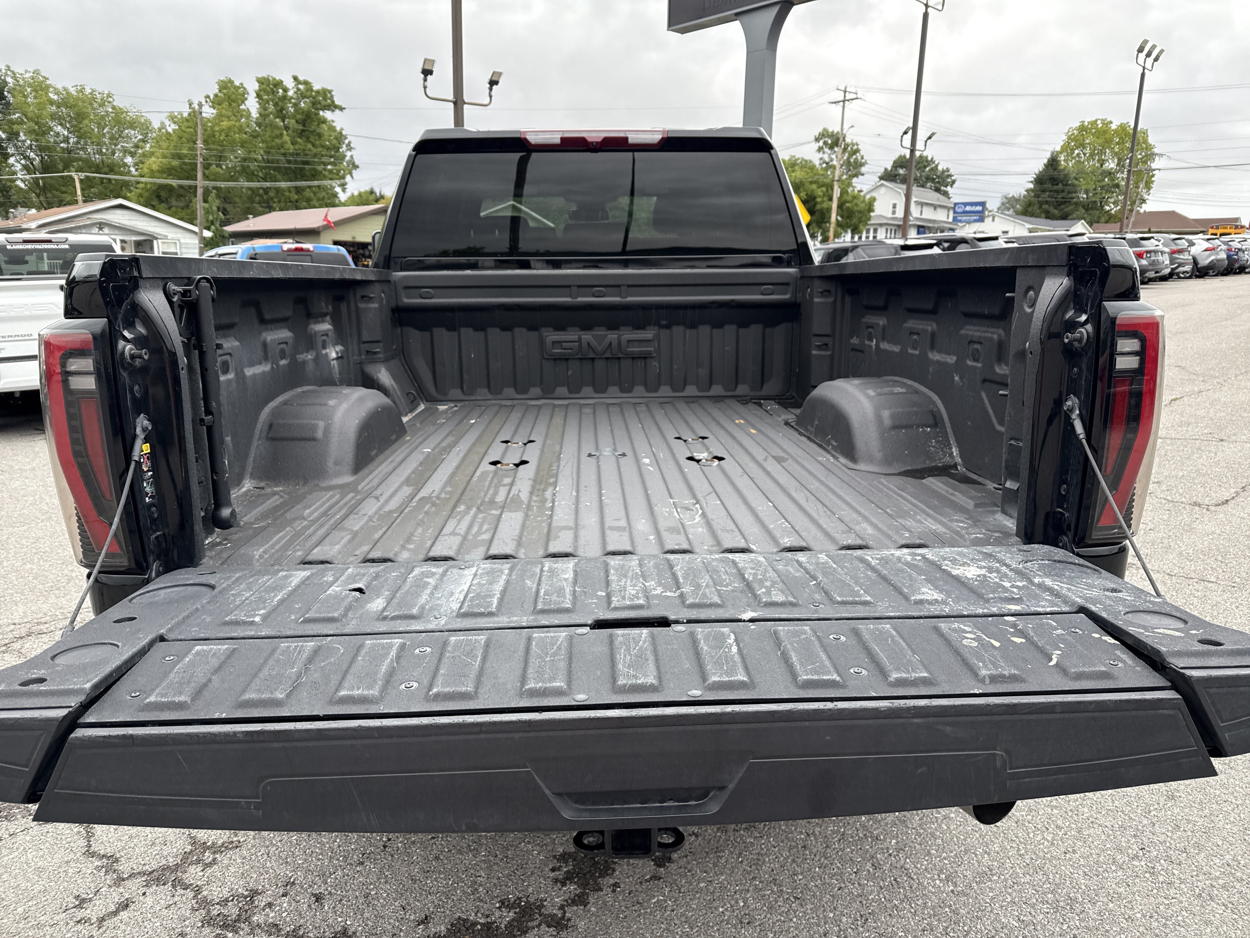 2025 GMC Sierra 2500HD AT4