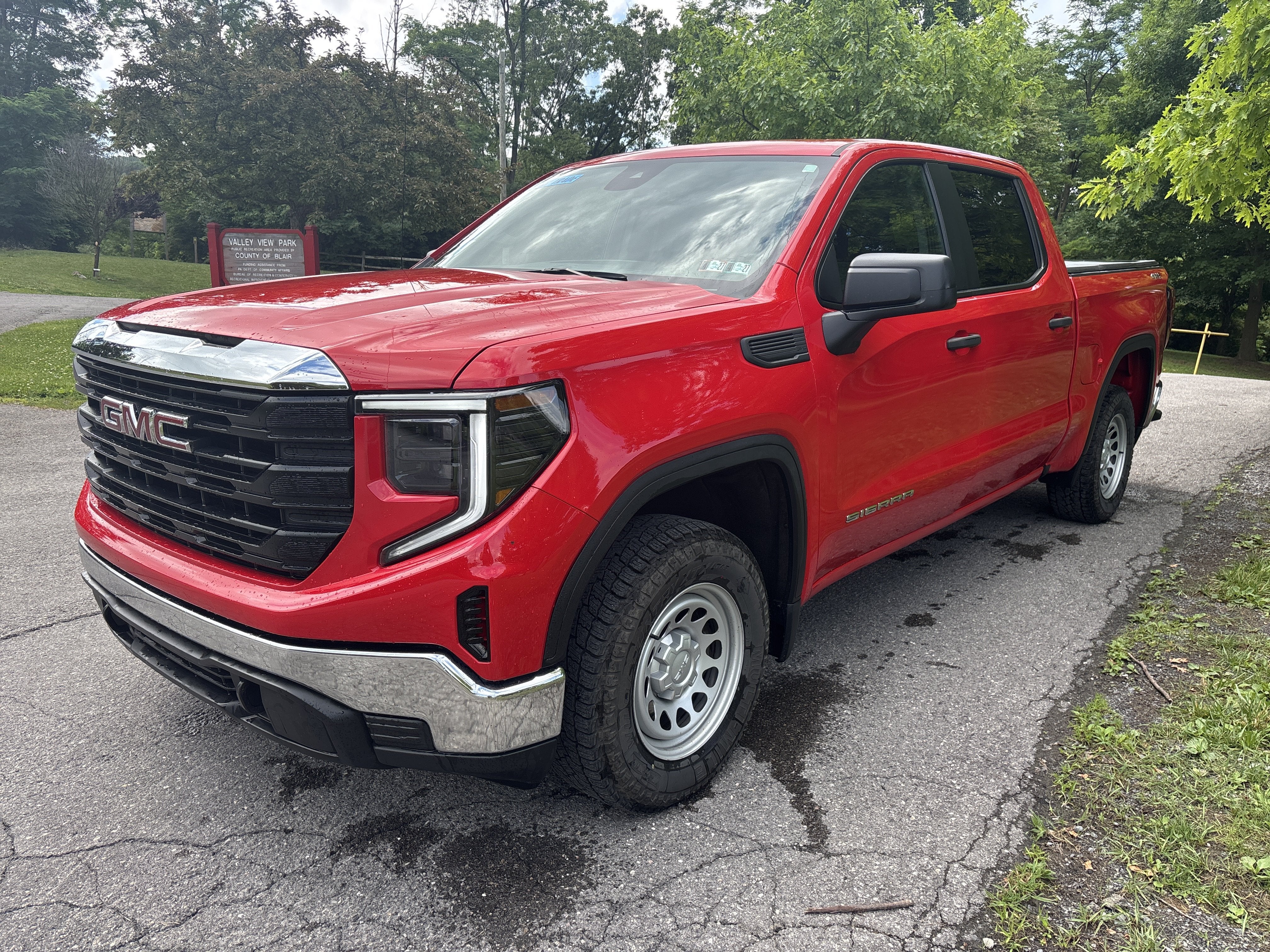 2023 GMC Sierra 1500 Pro