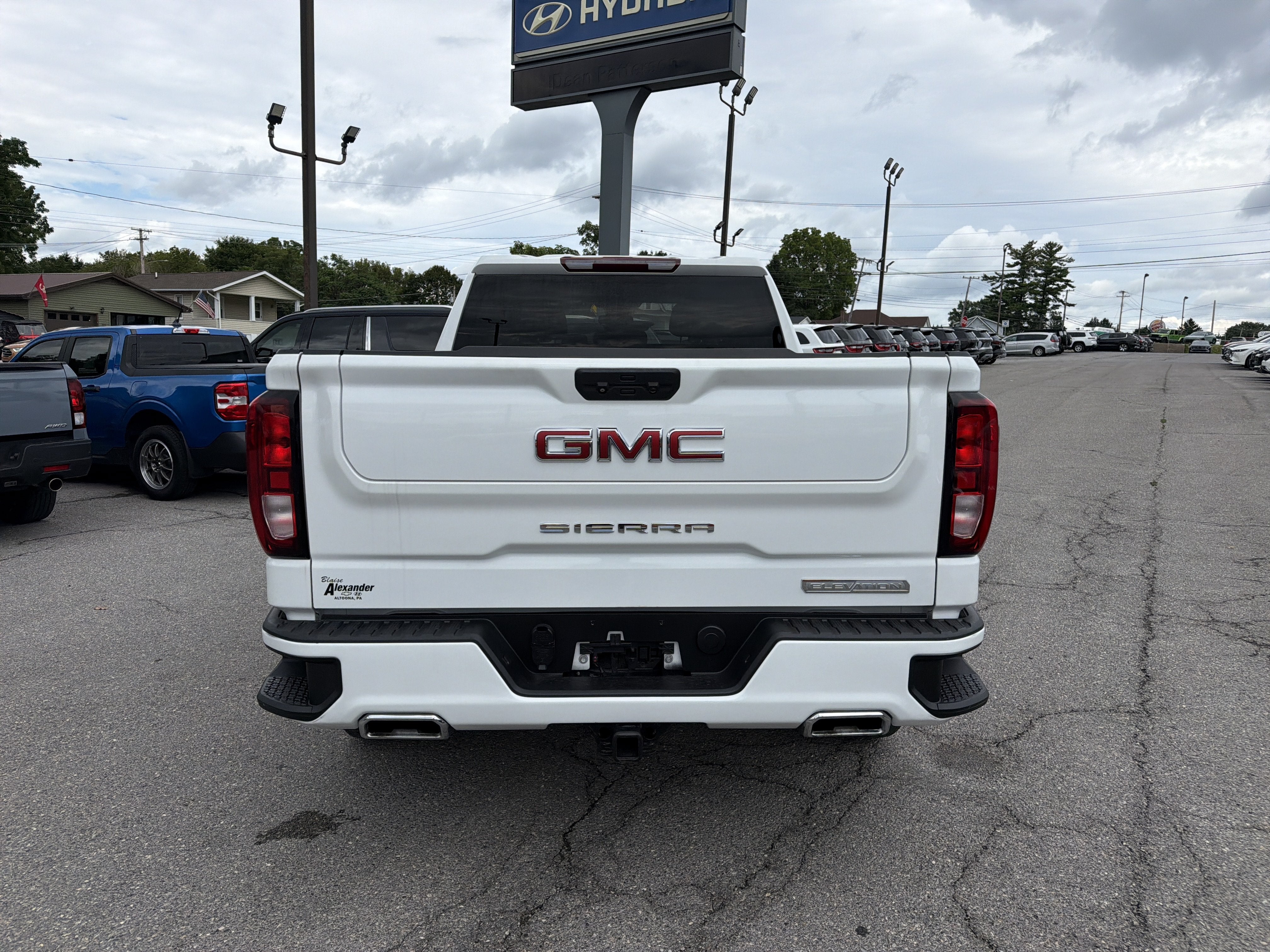2023 GMC Sierra 1500 Elevation