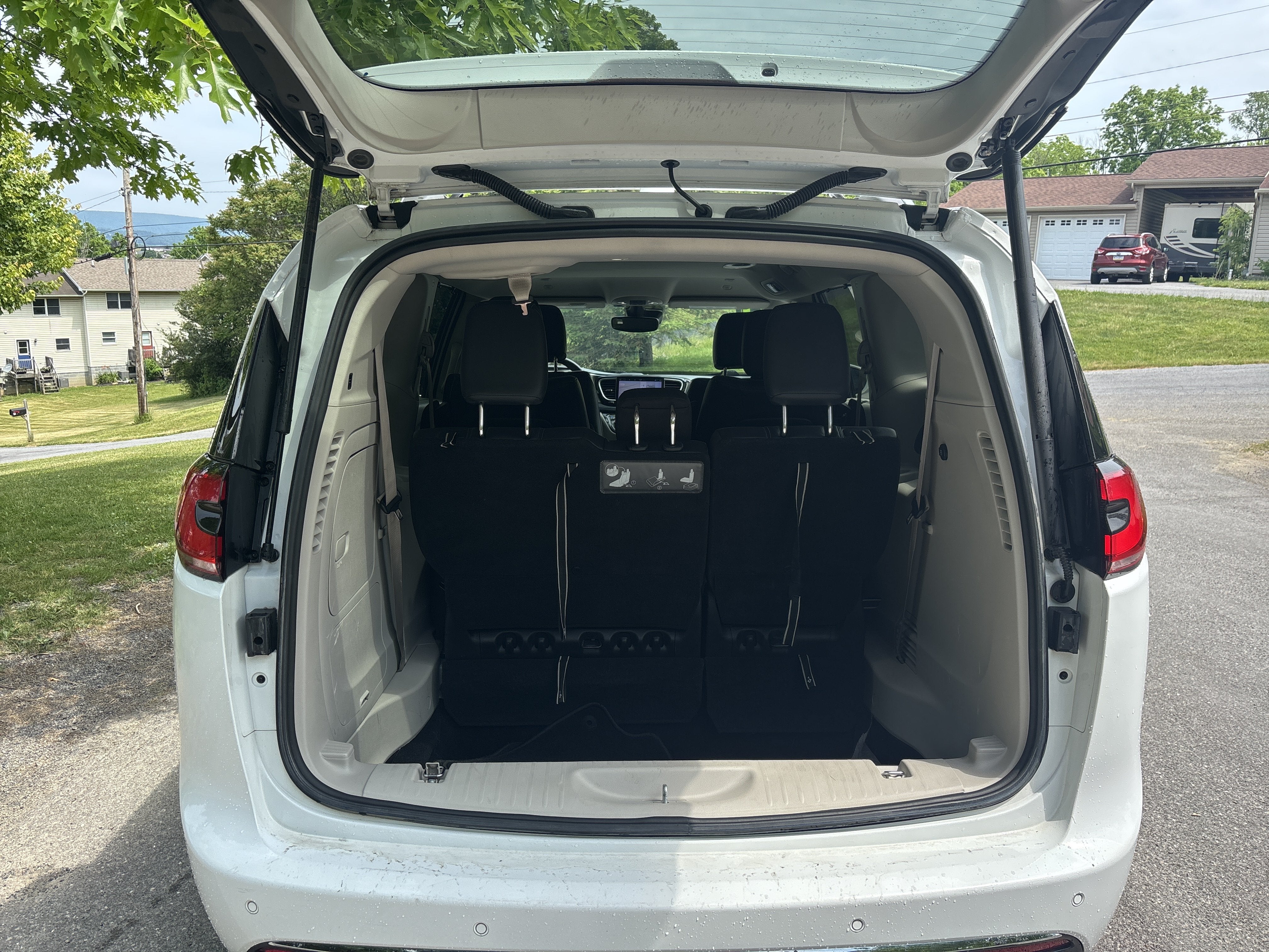 2021 Chrysler Pacifica Hybrid Touring L