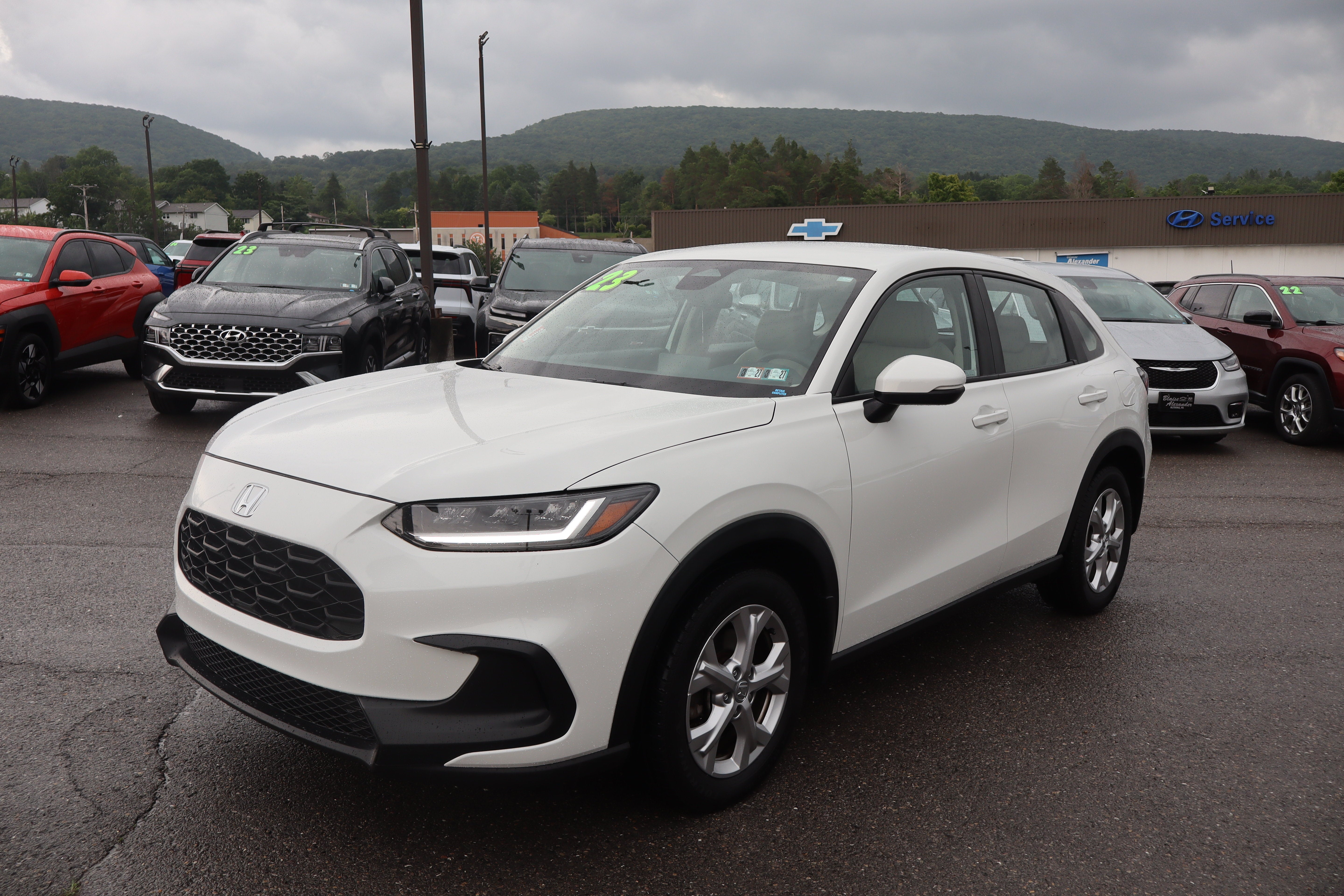 2023 Honda HR-V LX