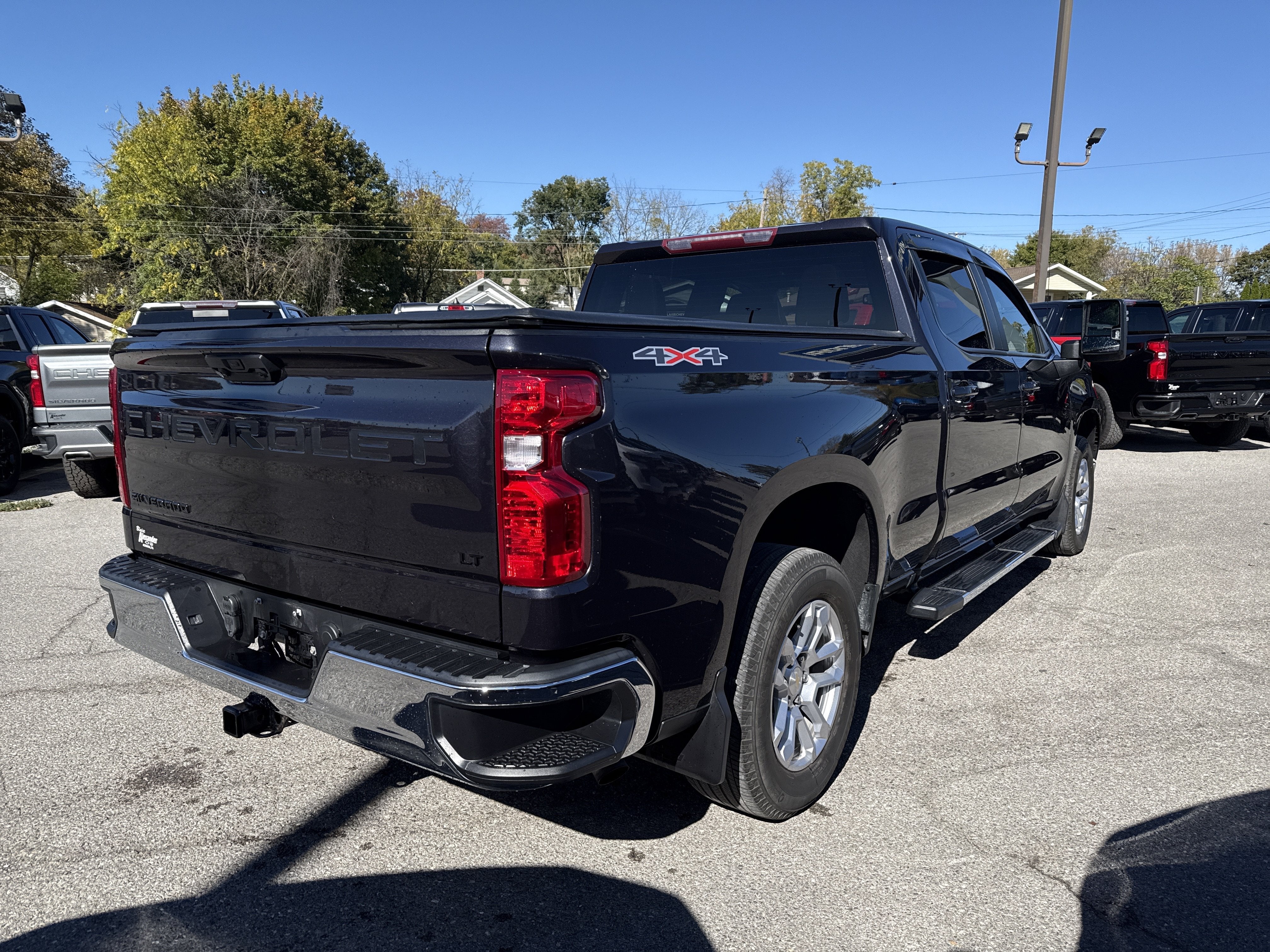 2023 Chevrolet Silverado 1500 LT