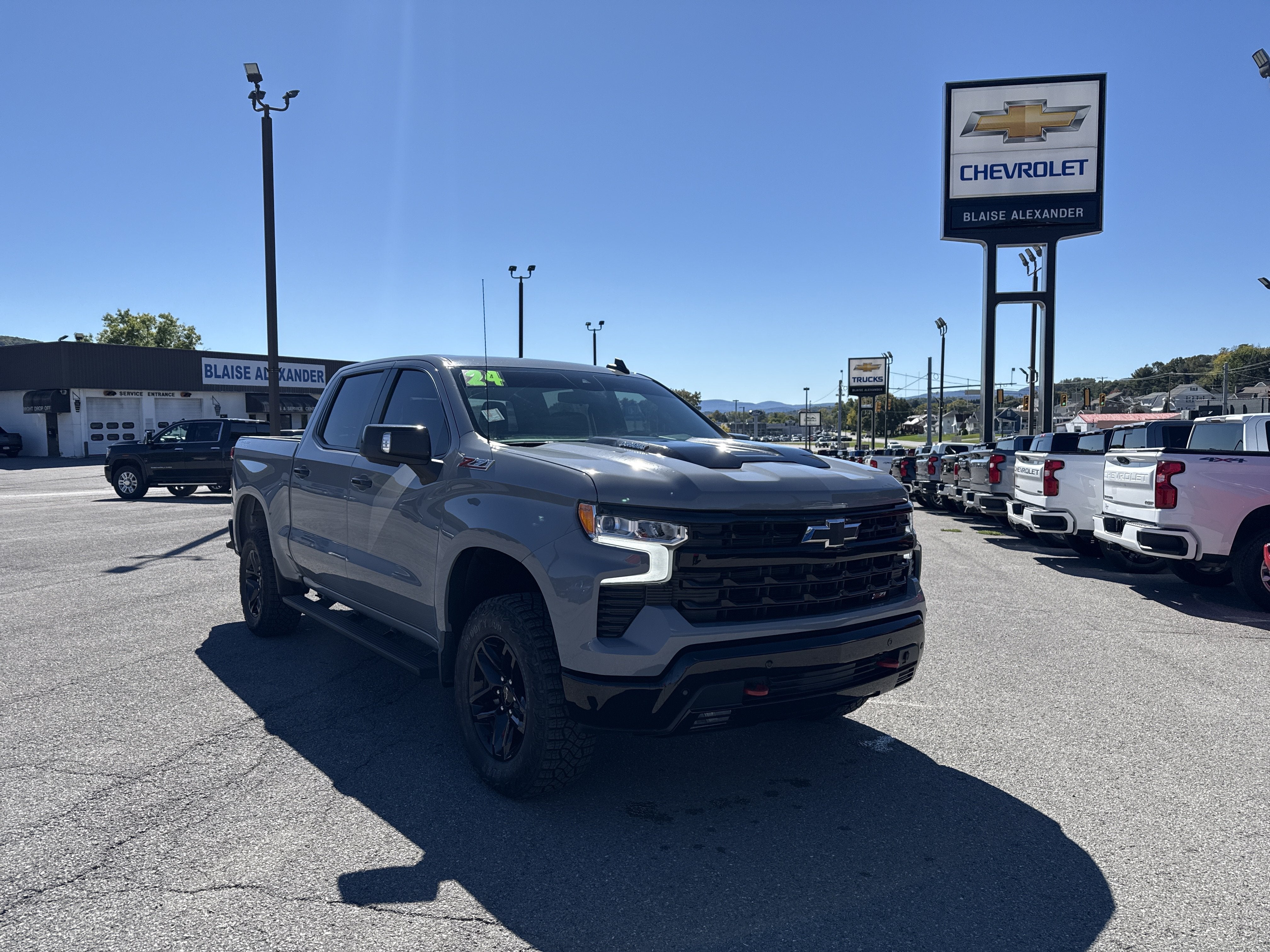 2024 Chevrolet Silverado 1500 LT Trail Boss