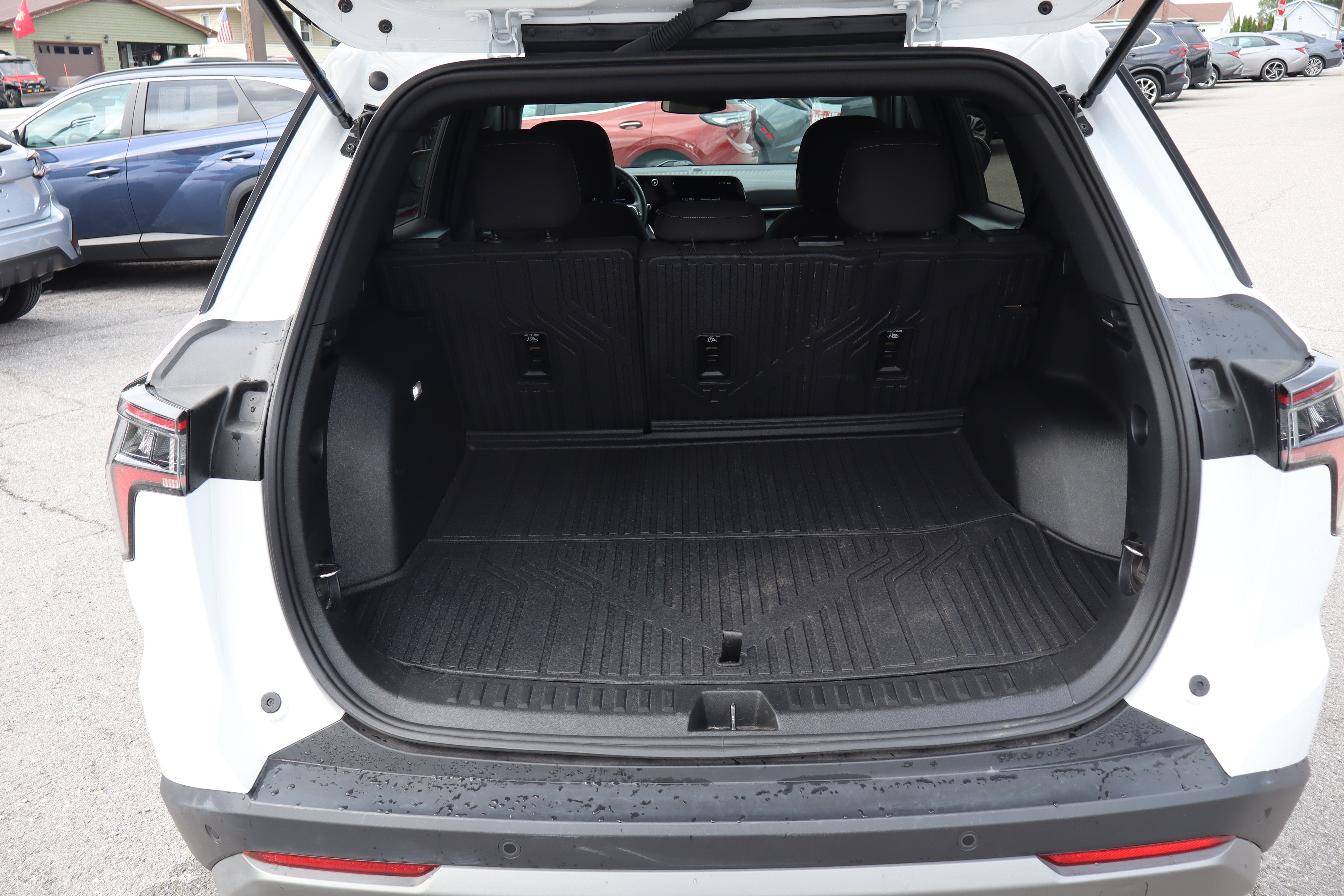 2025 Chevrolet Equinox AWD LT