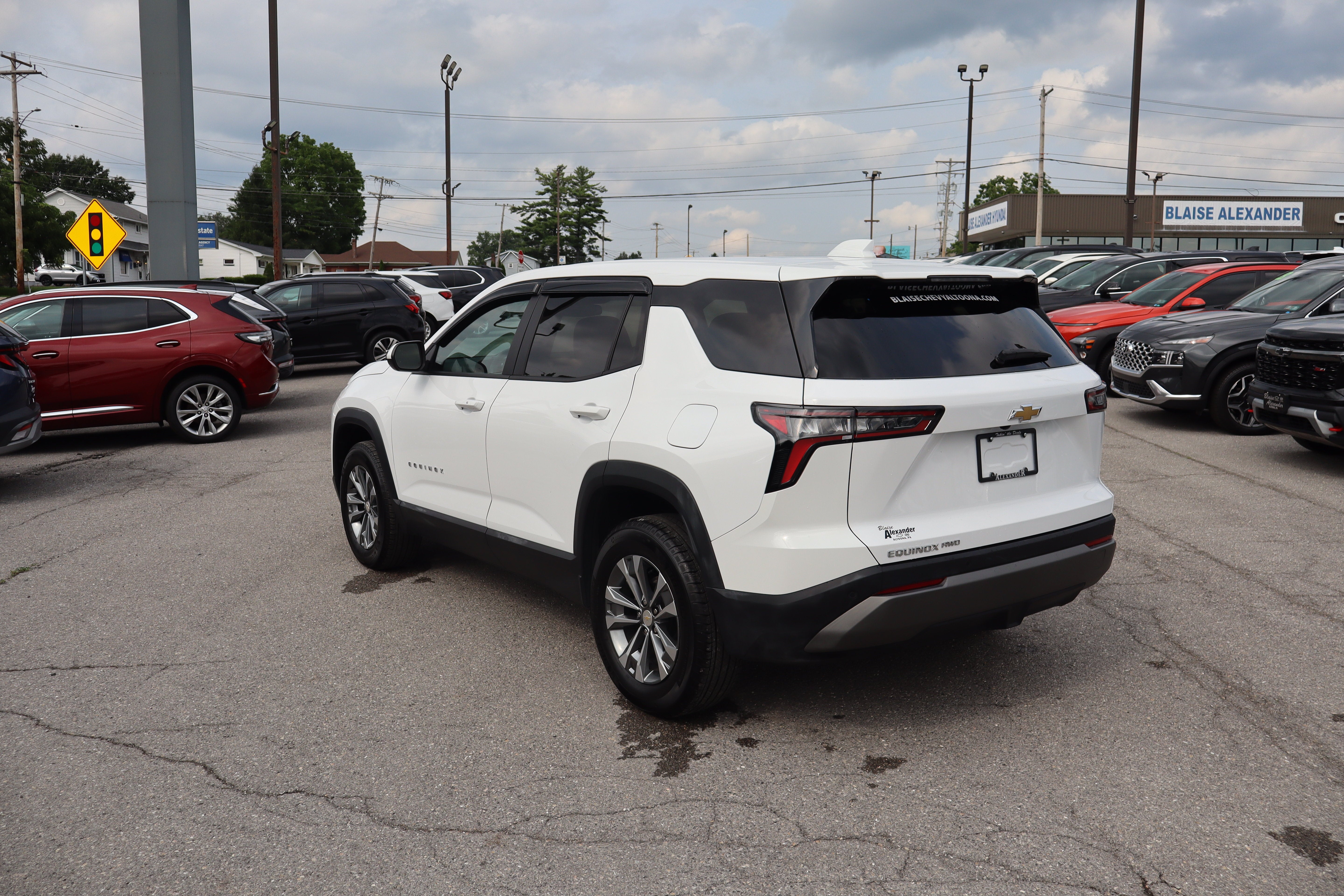 2025 Chevrolet Equinox AWD LT