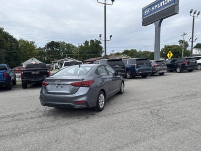2020 Hyundai Accent SE