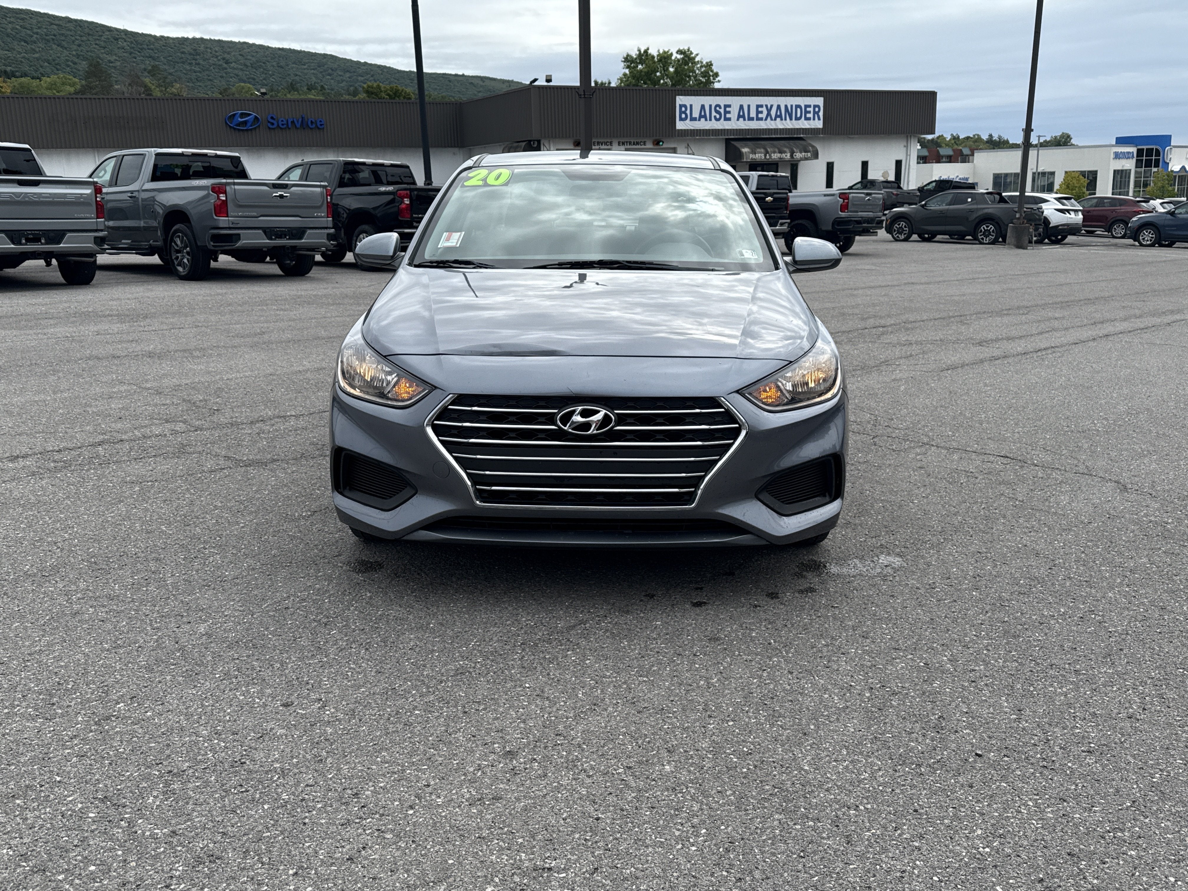2020 Hyundai Accent SE