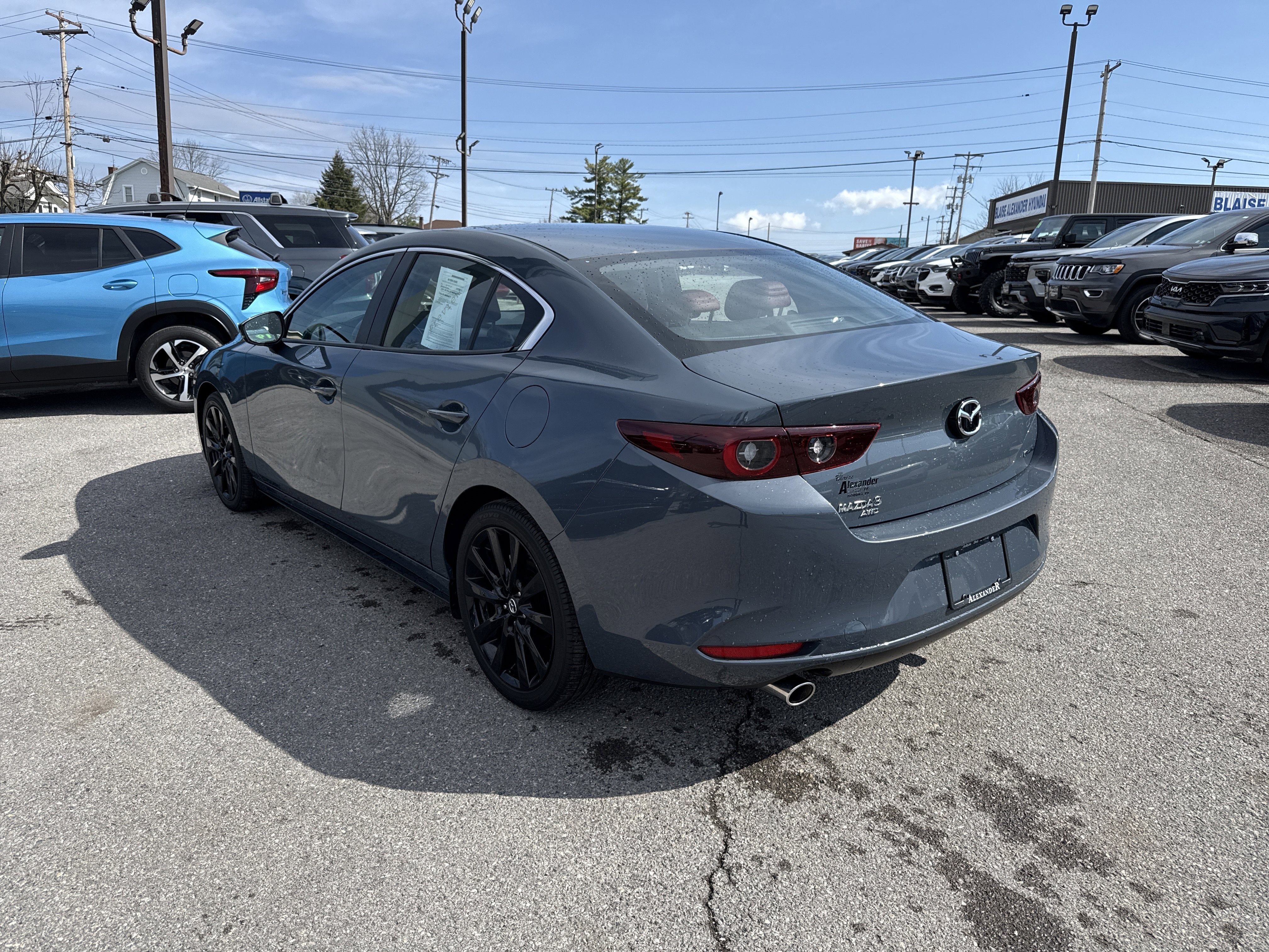 2025 Mazda Mazda3 Sedan 2.5 S Carbon Edition