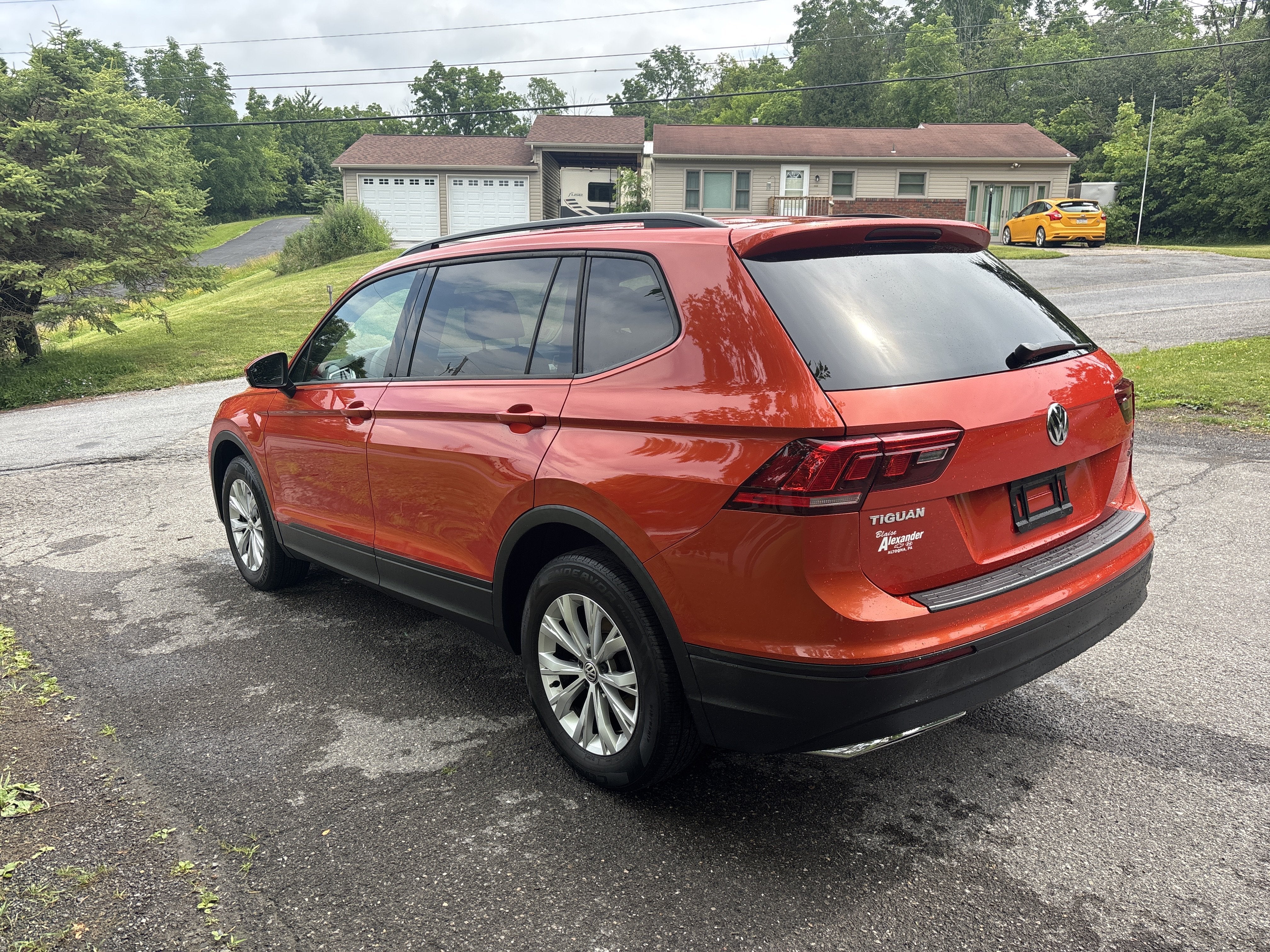2018 Volkswagen Tiguan S