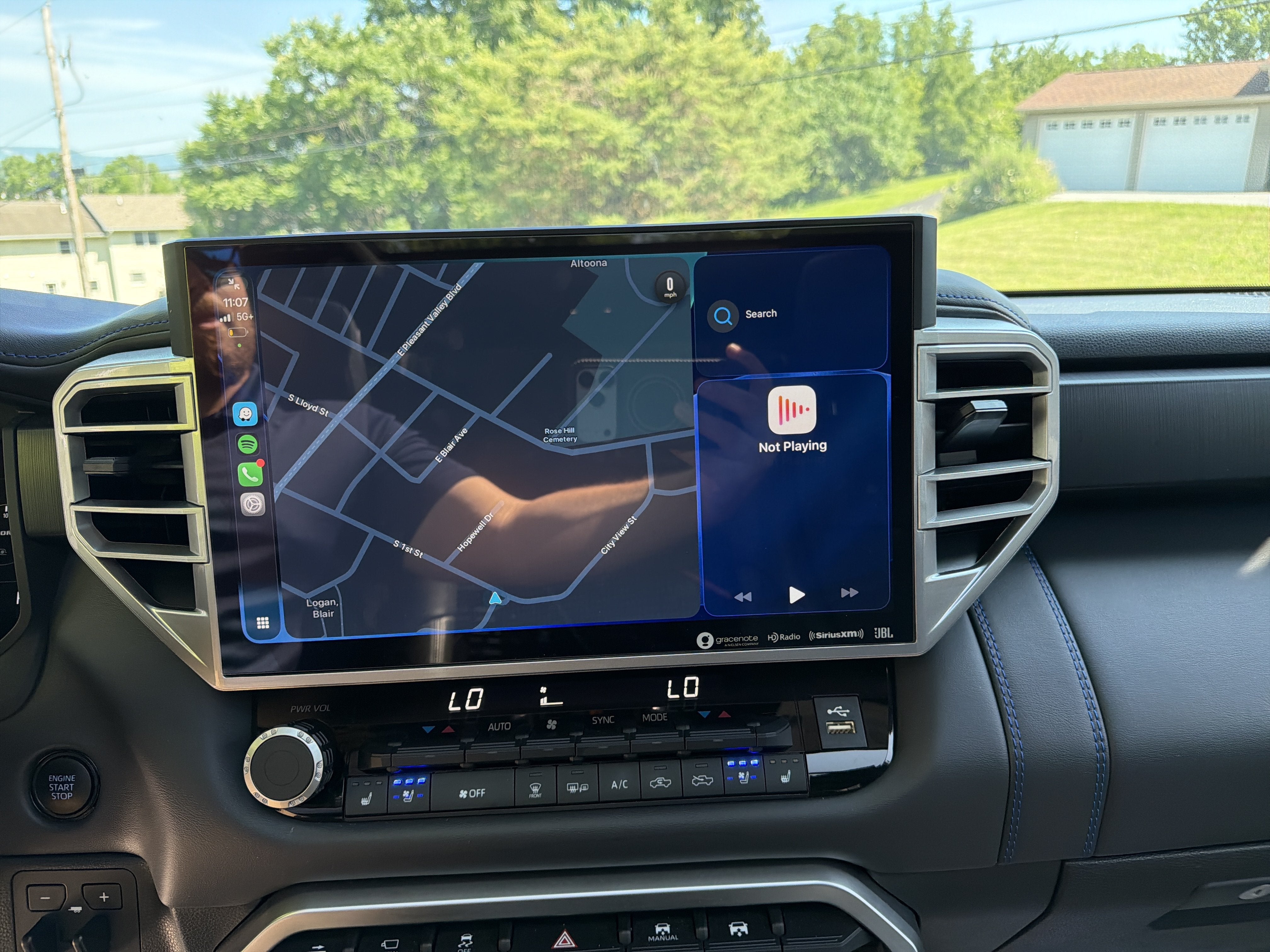 2022 Toyota Tundra 4WD Platinum