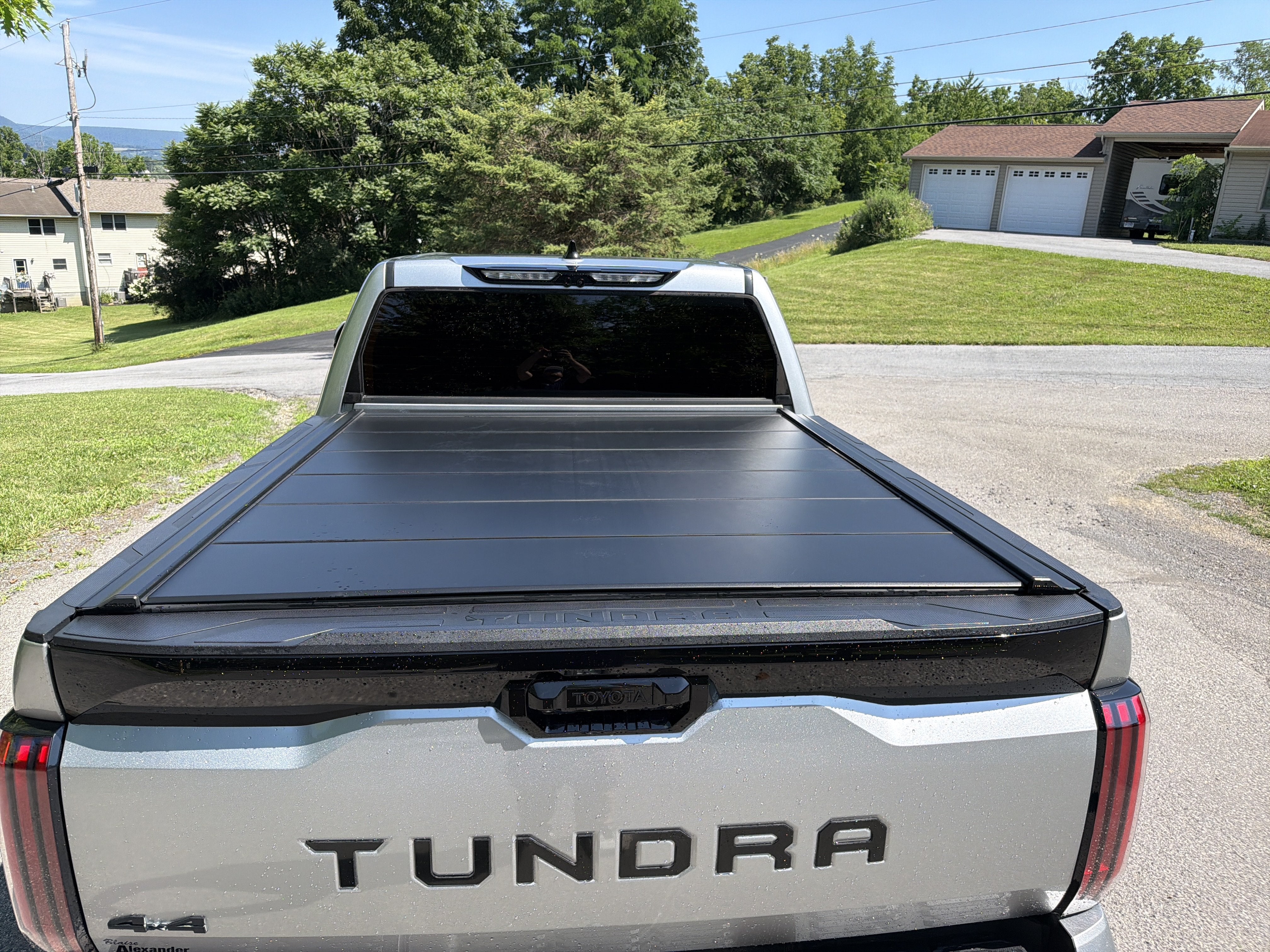 2022 Toyota Tundra 4WD Platinum