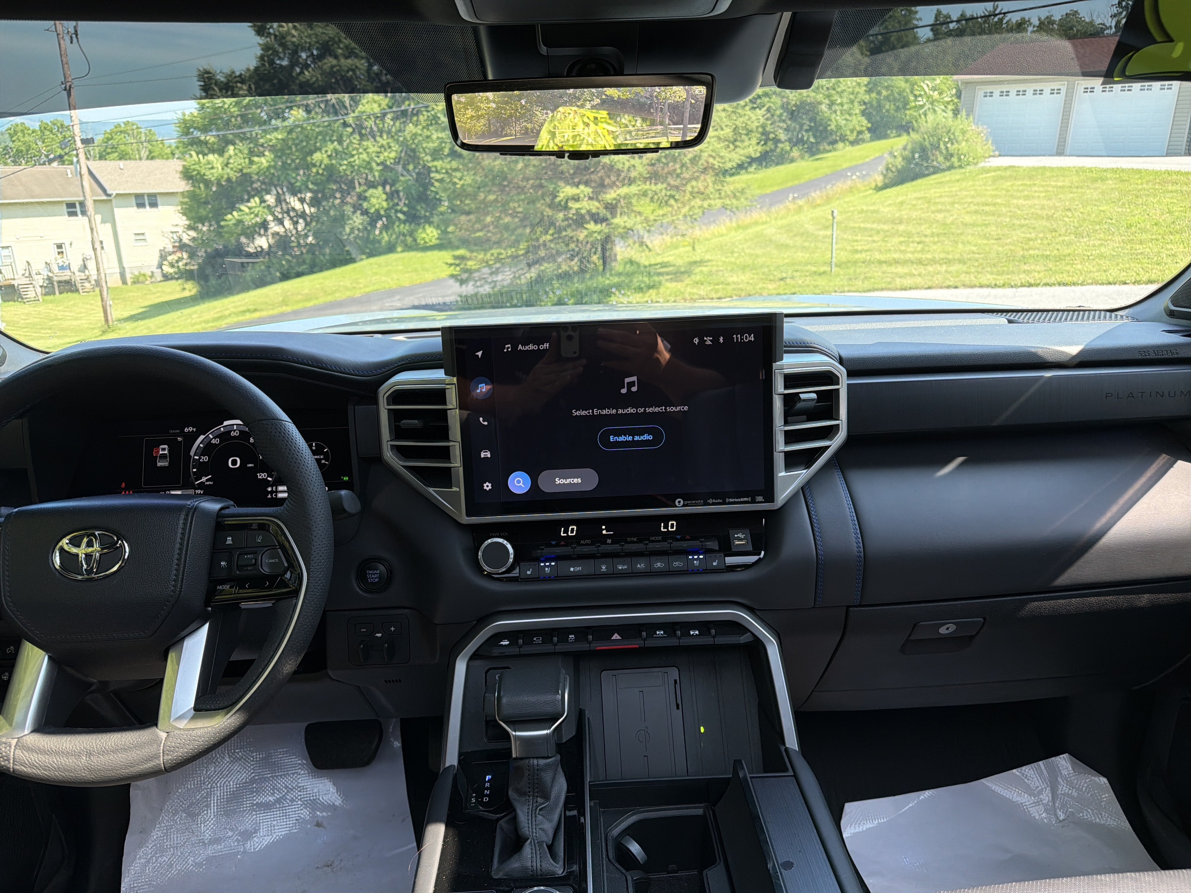 2022 Toyota Tundra 4WD Platinum