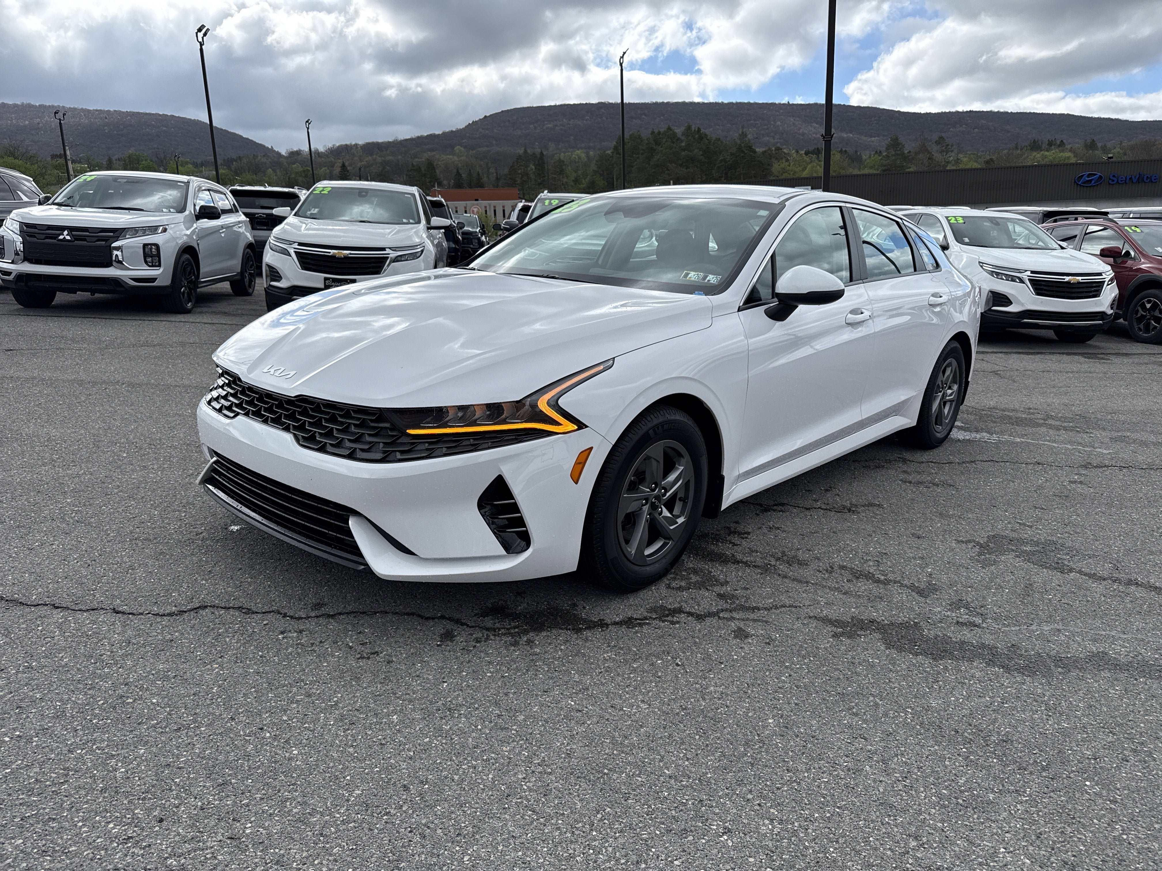 2023 Kia K5 LXS