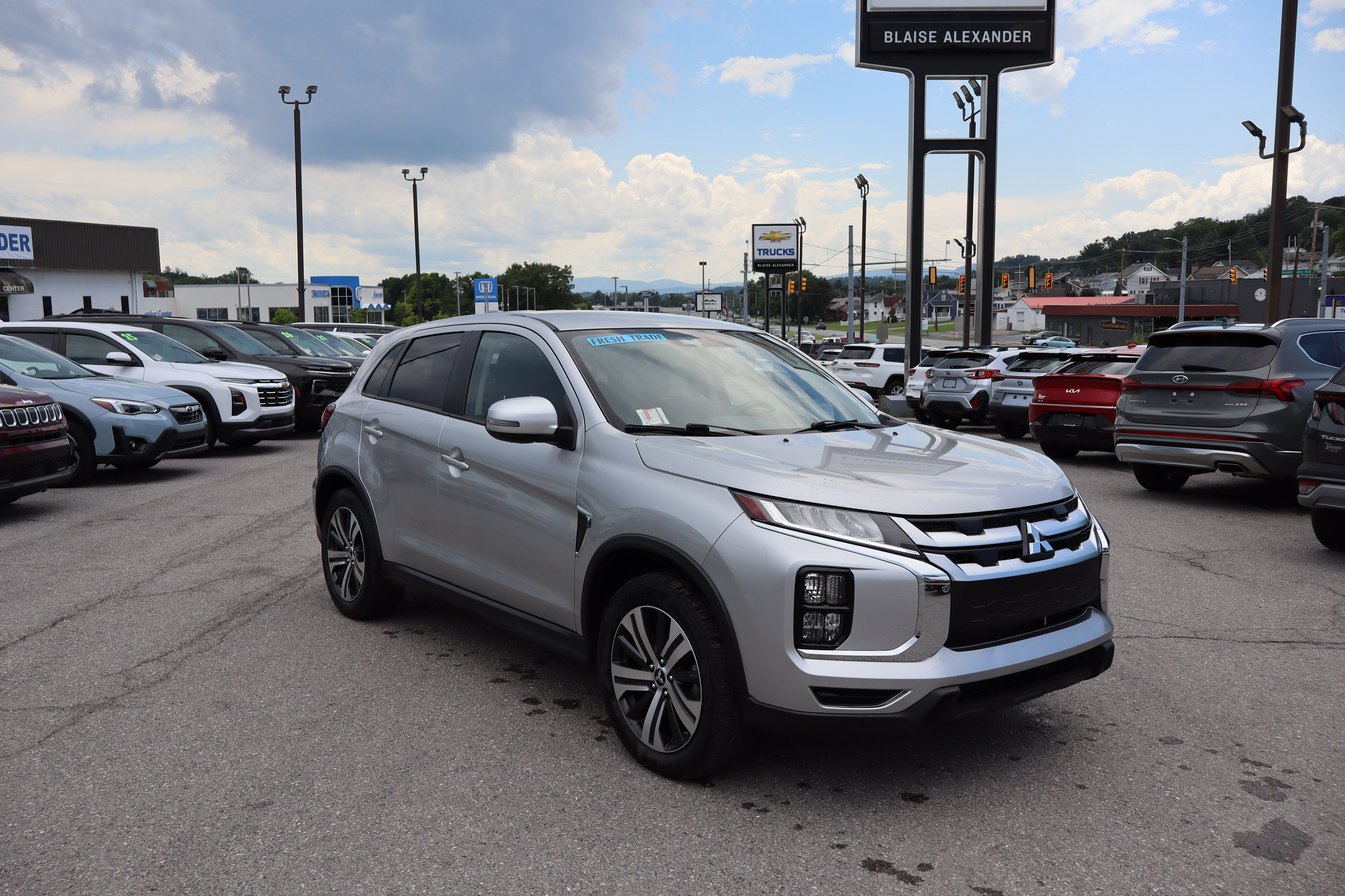 2020 Mitsubishi Outlander Sport SE 2.0