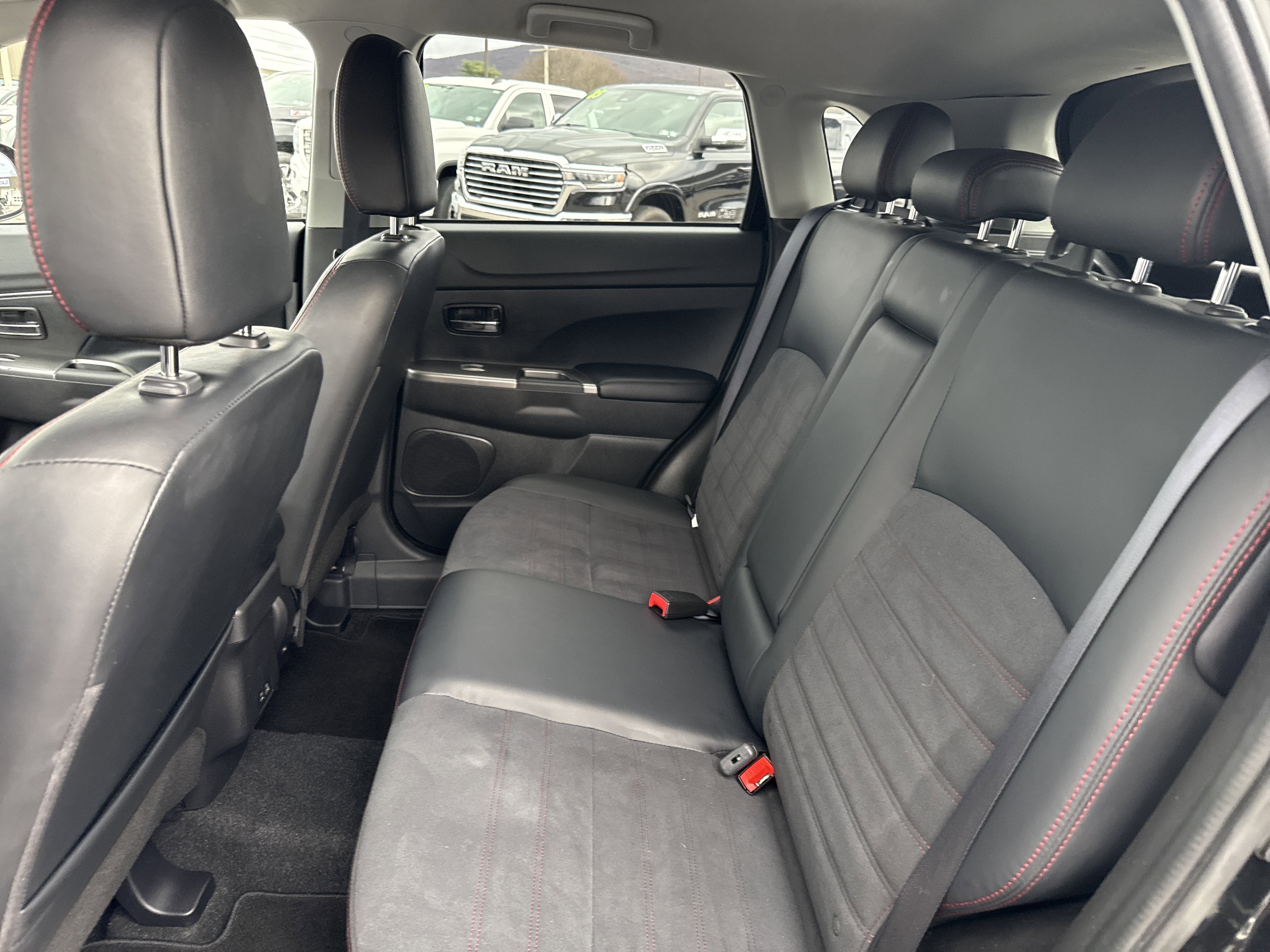 2024 Mitsubishi Outlander Sport 2.0 ES