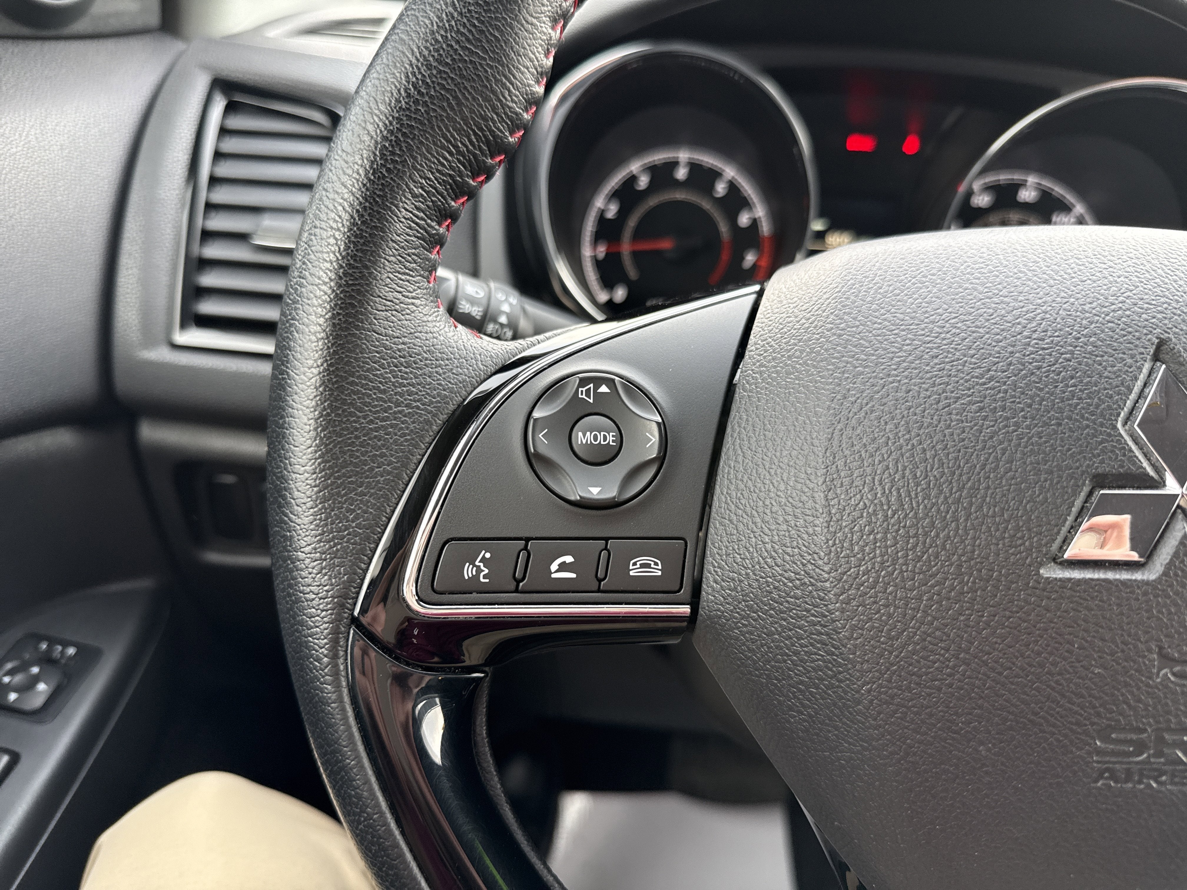 2024 Mitsubishi Outlander Sport 2.0 LE