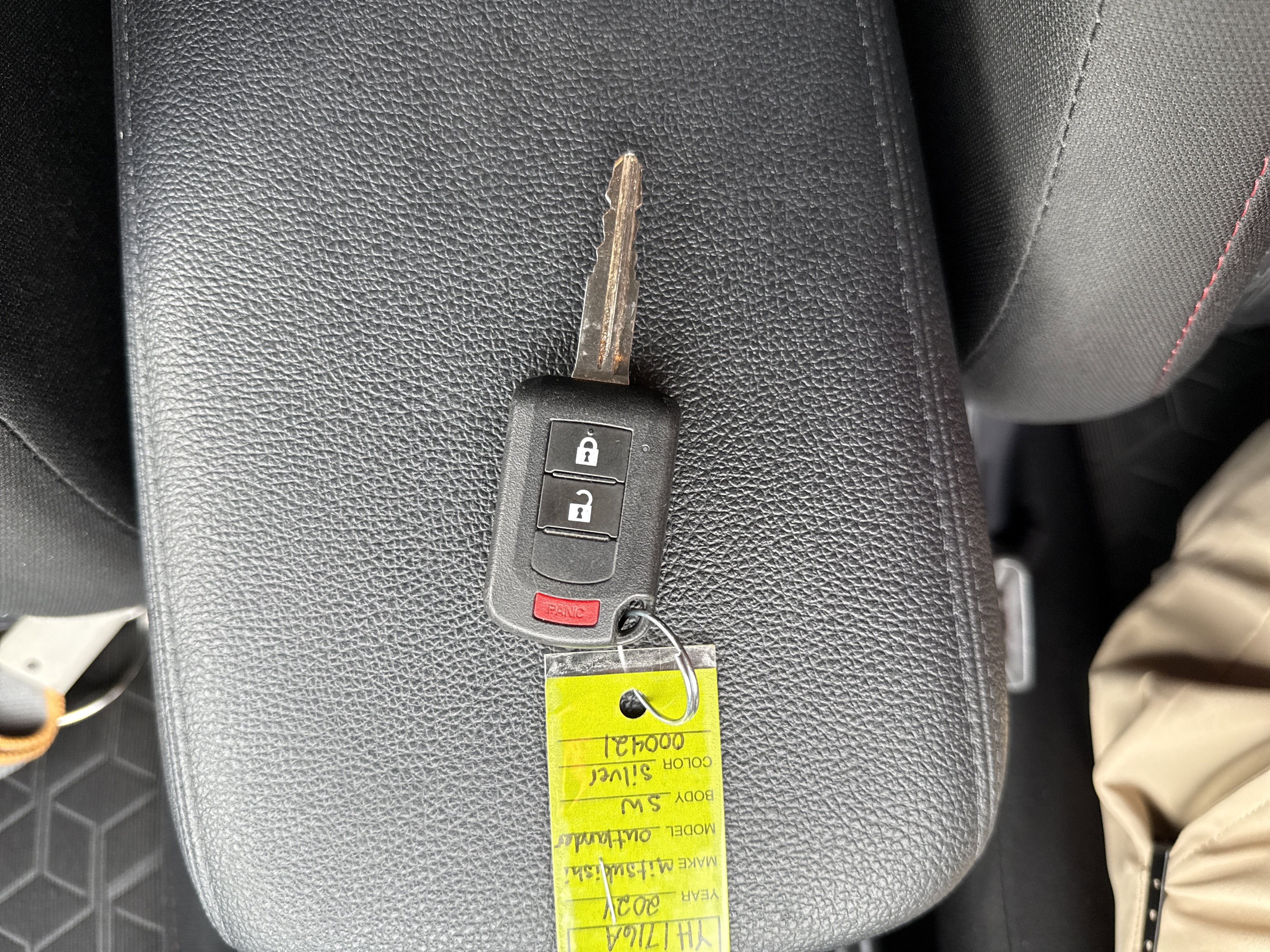 2024 Mitsubishi Outlander Sport 2.0 LE