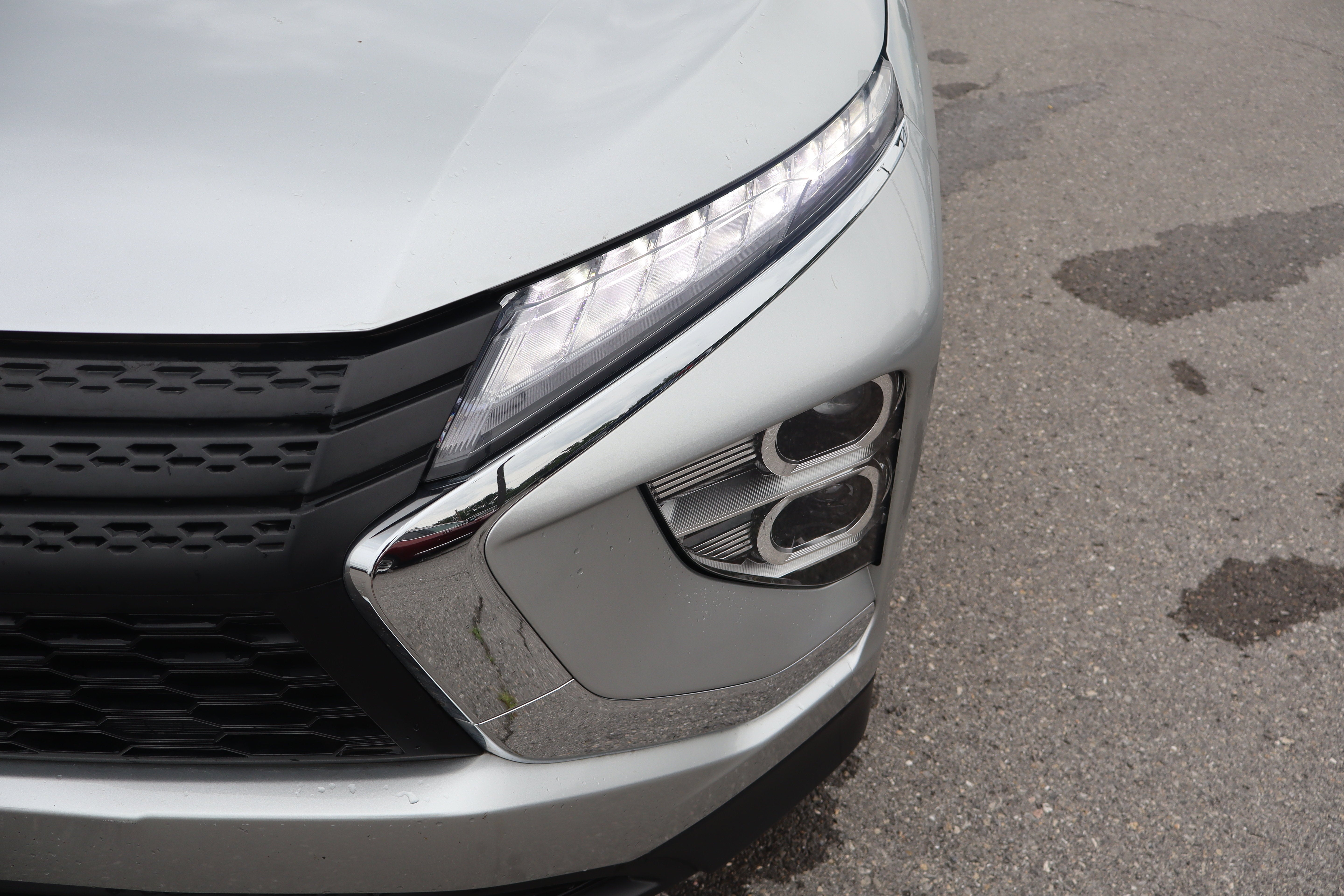 2024 Mitsubishi Eclipse Cross ES