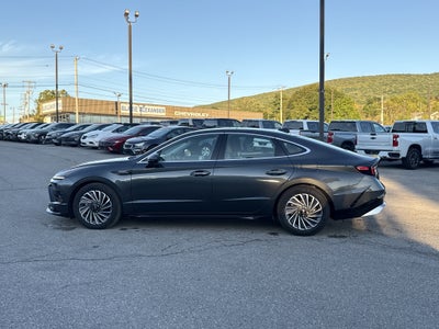 2025 Hyundai Sonata Hybrid Limited