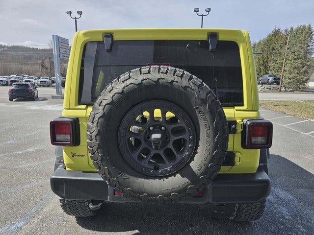 2022 Jeep Wrangler Unlimited High Tide 4x4
