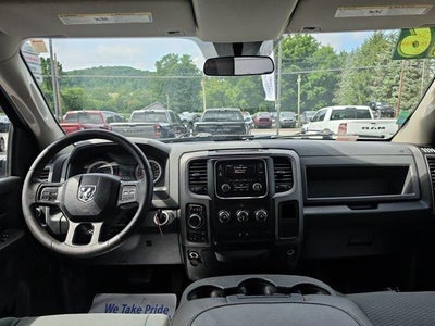 2016 RAM 1500 4WD Quad Cab 6.4 Ft Box Express