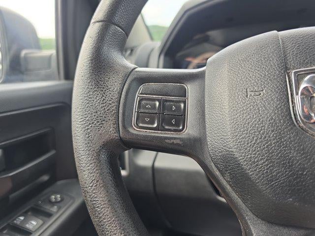 2016 RAM 1500 4WD Quad Cab 6.4 Ft Box Express