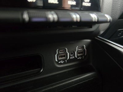 2020 RAM 1500 Big Horn 4x4 Crew Cab 5'7" Box