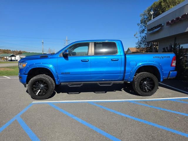 2020 RAM 1500 Big Horn 4x4 Crew Cab 5'7" Box