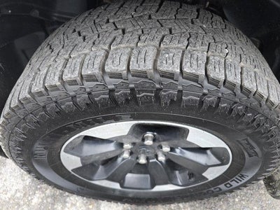 2022 RAM 1500 Laramie 4x4 Crew Cab 5'7" Box