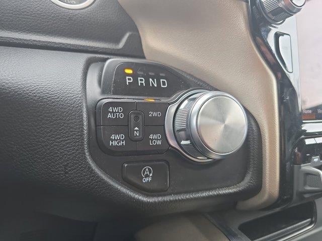 2022 RAM 1500 Laramie 4x4 Crew Cab 5'7" Box