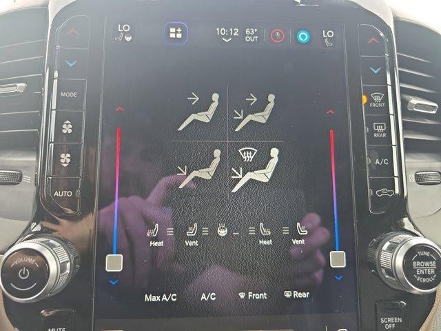 2022 RAM 1500 Laramie 4x4 Crew Cab 5'7" Box