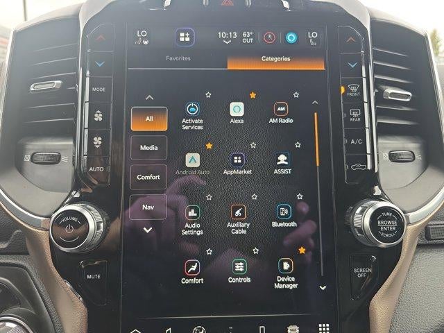 2022 RAM 1500 Laramie 4x4 Crew Cab 5'7" Box