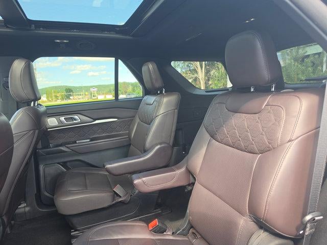2025 Ford Explorer Platinum 4WD