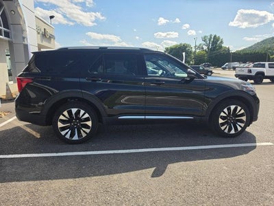 2025 Ford Explorer Platinum 4WD