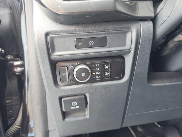 2025 Ford F-150 STX 4WD SuperCrew 5.5' Box