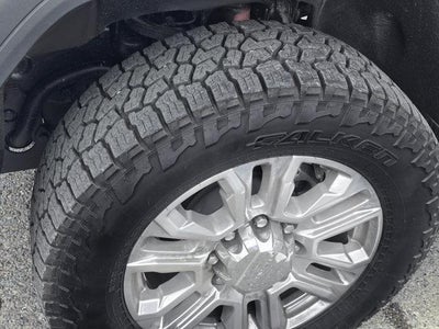 2022 GMC Sierra 2500 HD Crew Cab Standard Box 4-Wheel Drive Denali
