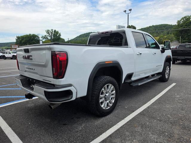 2022 GMC Sierra 2500 HD Crew Cab Standard Box 4-Wheel Drive Denali
