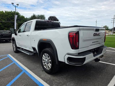 2022 GMC Sierra 2500 HD Crew Cab Standard Box 4-Wheel Drive Denali