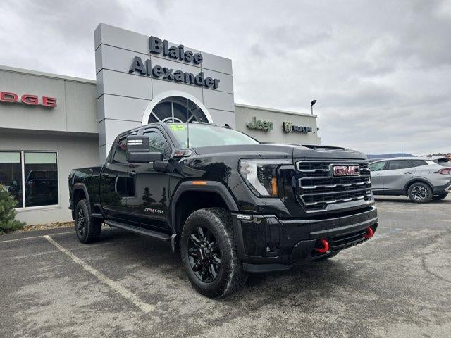2025 GMC Sierra 2500 HD Crew Cab Standard Box 4-Wheel Drive AT4