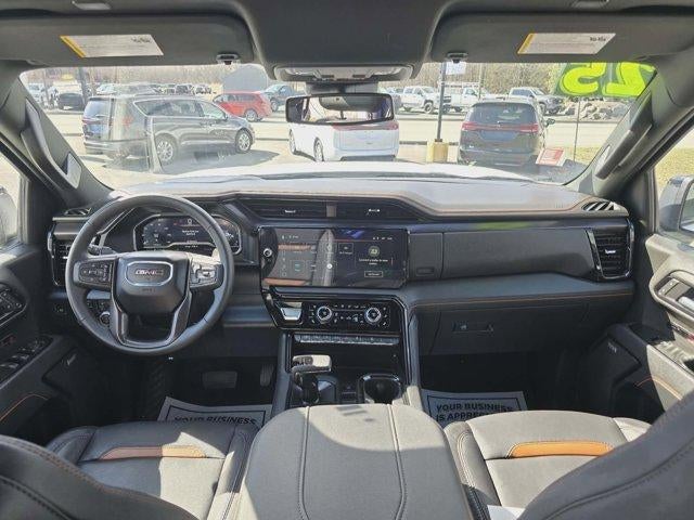 2025 GMC Sierra 1500 Crew Cab Short Box 4-Wheel Drive AT4