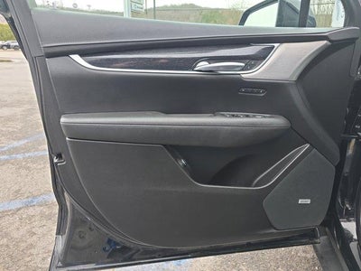 2022 Cadillac XT5 AWD 4dr Premium Luxury