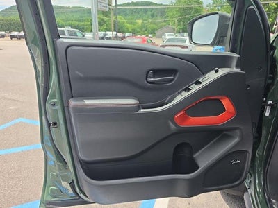 2026 Nissan Frontier Crew Cab 4x4 PRO-4X w/R Package