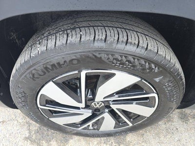 2025 Volkswagen Atlas 2.0T SE w/Technology 4MOTION