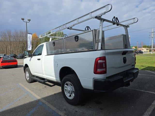 2024 RAM 3500 Tradesman 4x4 Reg Cab 8' Box