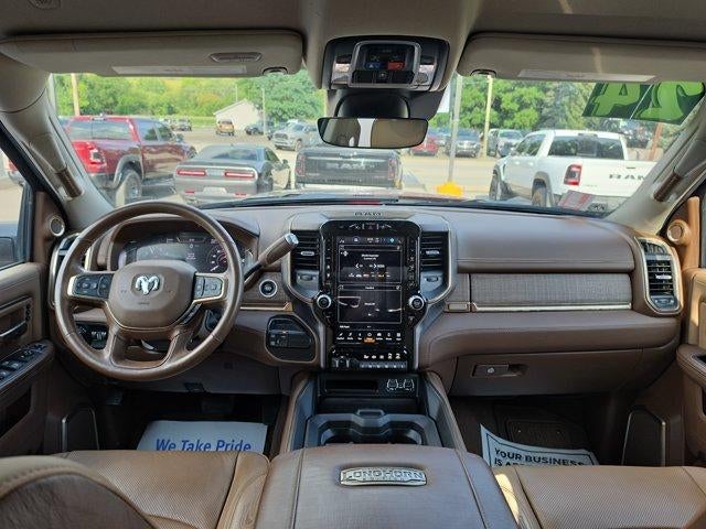 2024 RAM 3500 Longhorn 4x4 Crew Cab 8' Box